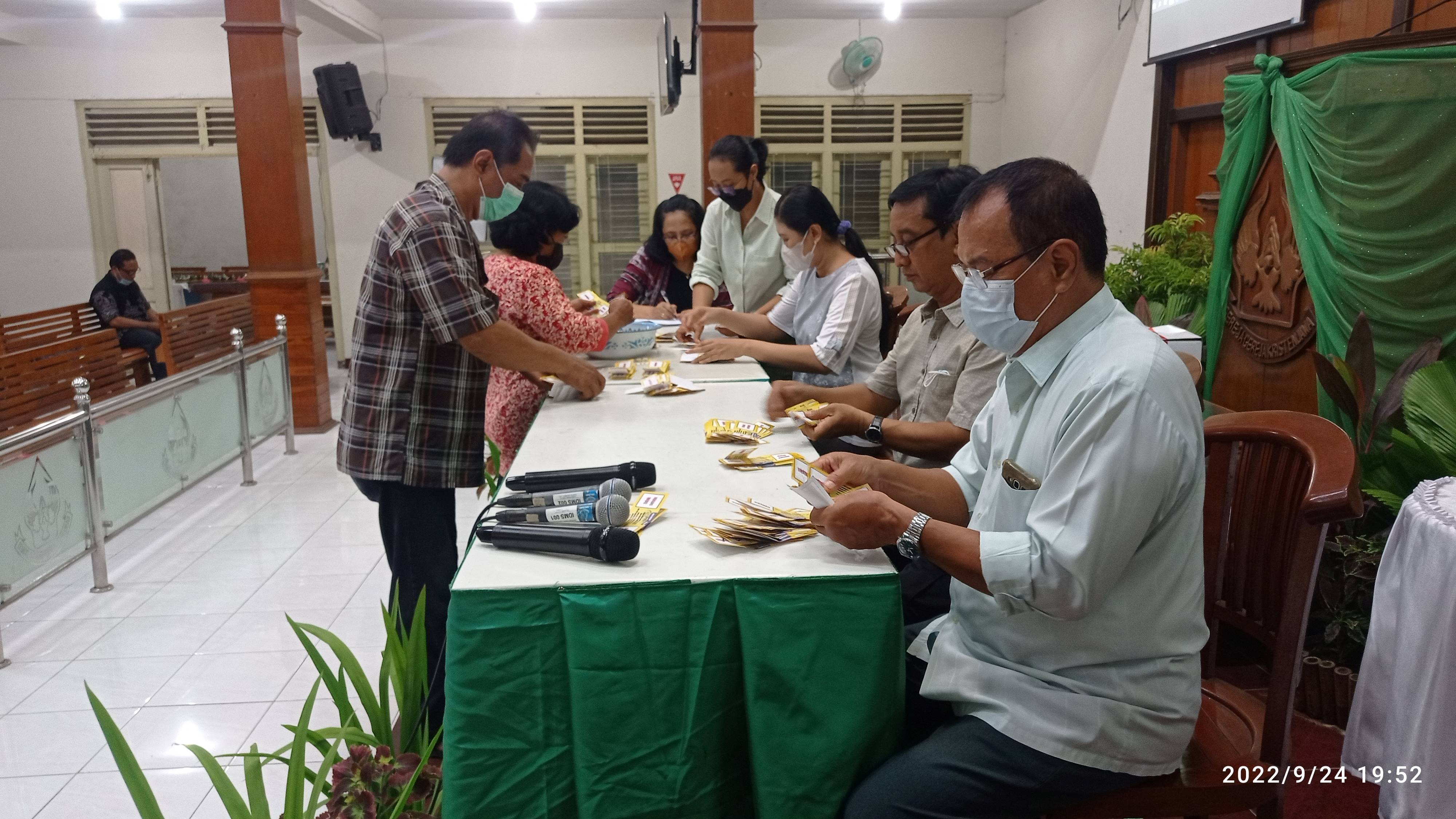 gallery kegiatan, Penghitungan dan Penetapan Hasil Permintaan Persetujuan menjadi gereja pengutus PPK, Panitia Pemanggilan, gereja kristen jawa, gkj, gkj baki, gereja kristen jawa baki, baki, sukoharjo, gkj klasis sukoharjo, klasis sukoharjo, klasis, sinode gkj, sinode 